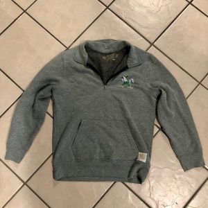 Notre Dame pull over